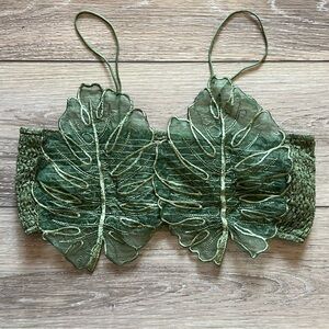 Embroidered Monstera Leaf Smocked Crop Top small